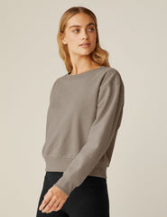 brown crew neck long sleeve pullover.