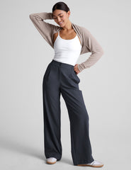blue trouser pant with pocket at both sides.