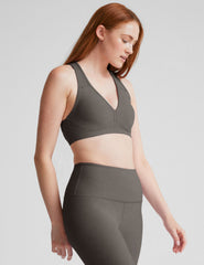 gray sports bra.